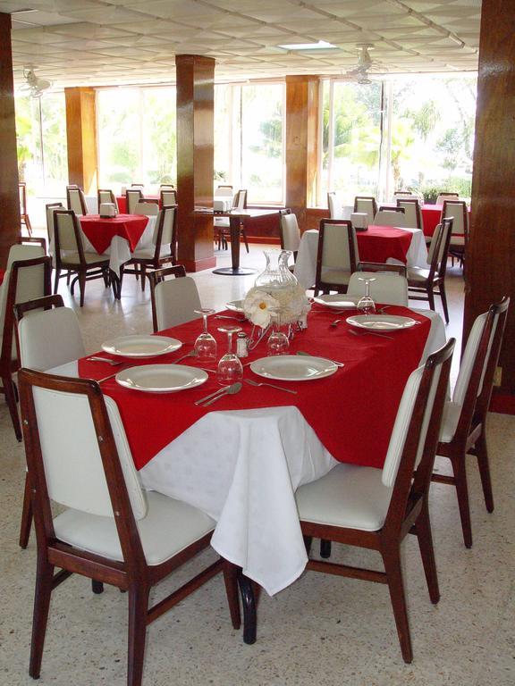 Hotel Playa Azul Catemaco Buitenkant foto