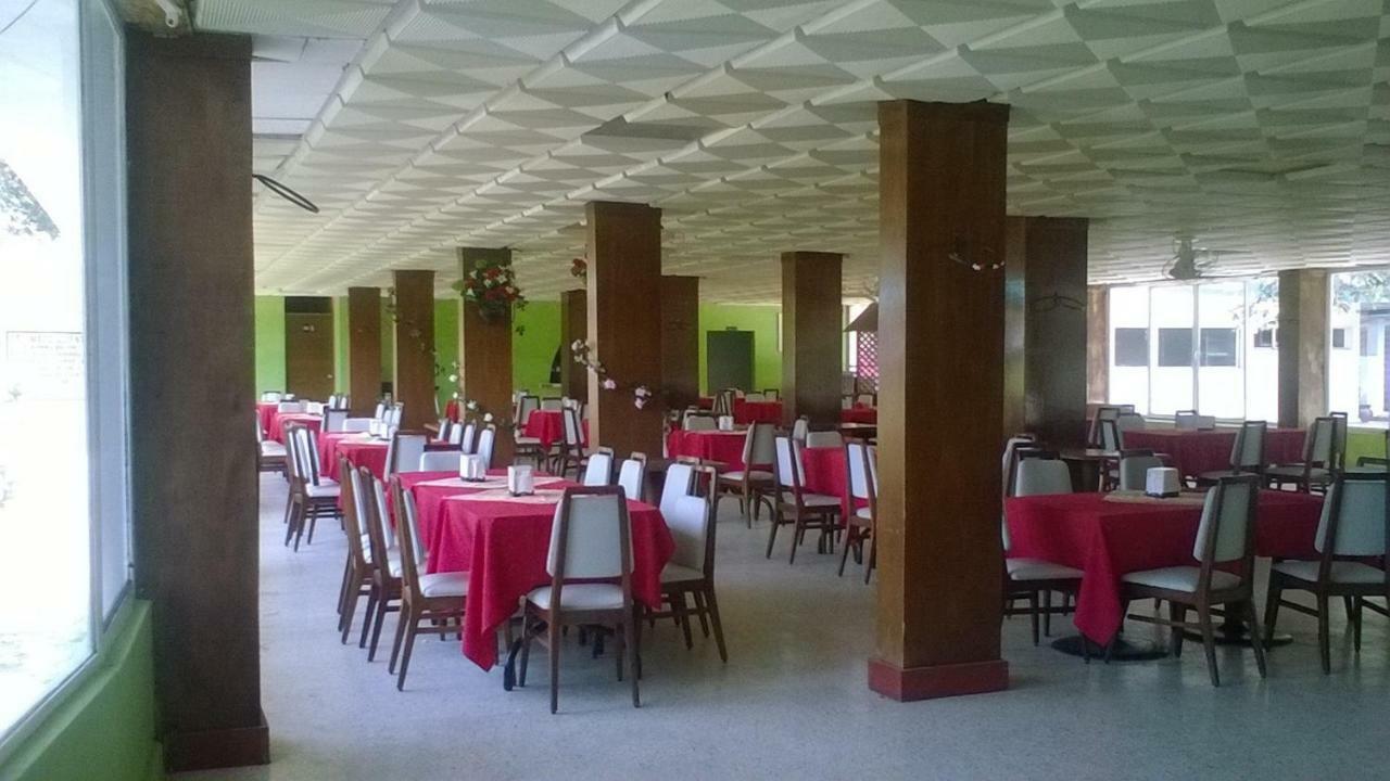 Hotel Playa Azul Catemaco Buitenkant foto